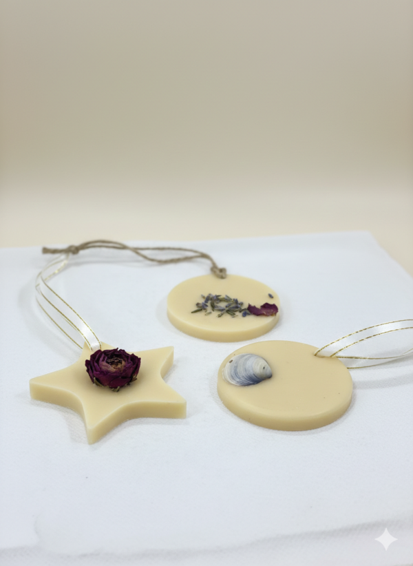 فواحات تعليق